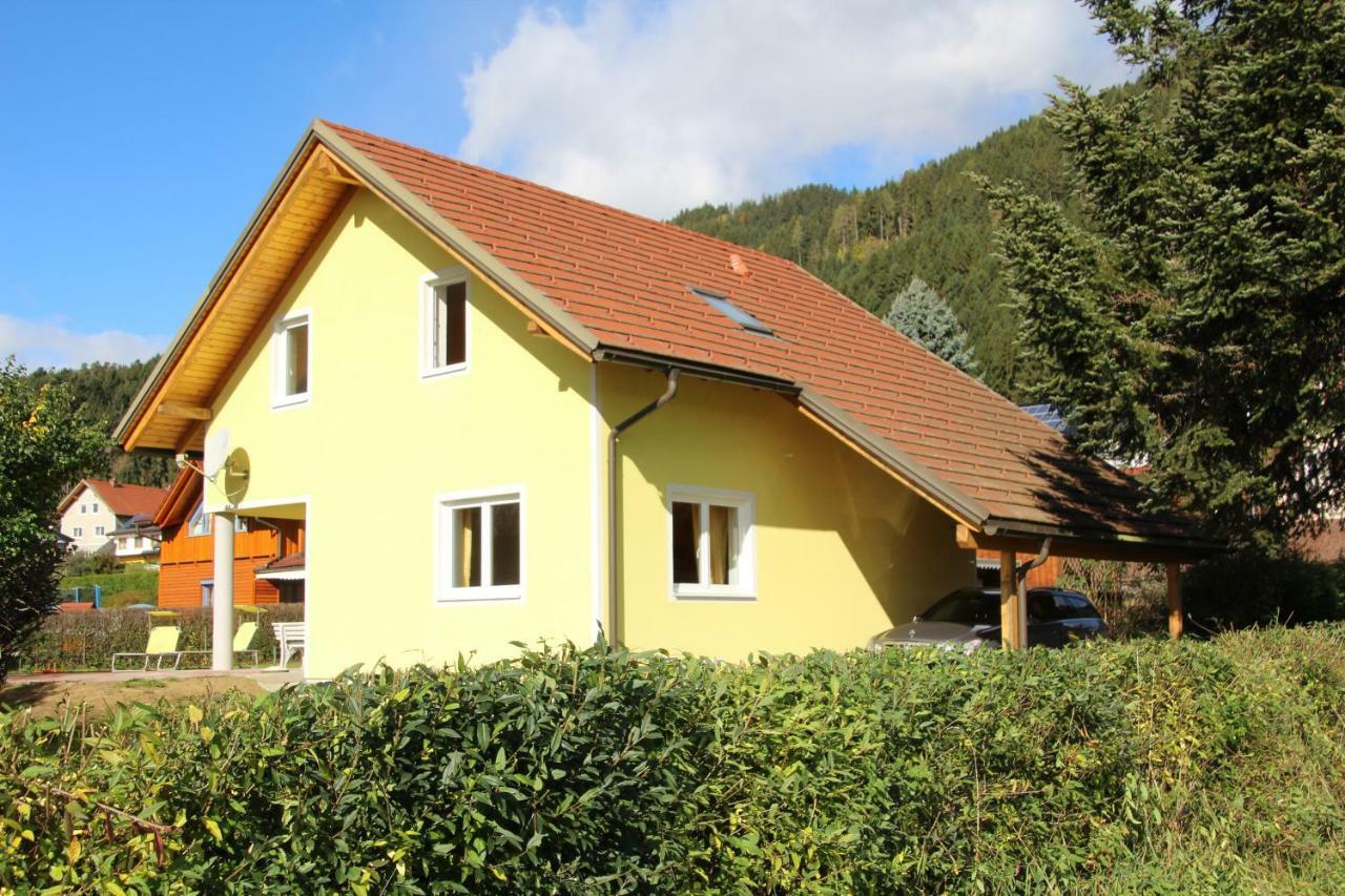 Narrenhaus Fohnsdorf Exterior foto
