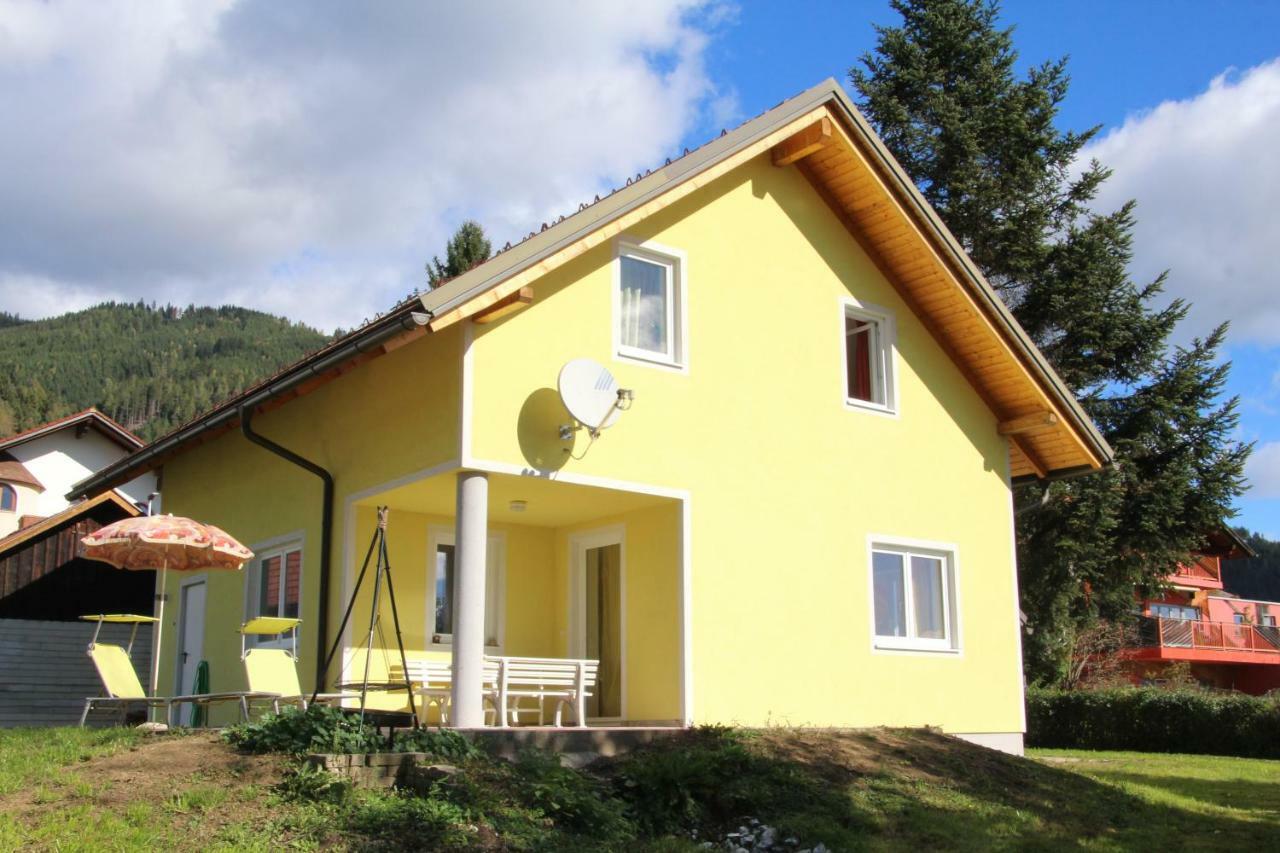 Narrenhaus Fohnsdorf Exterior foto