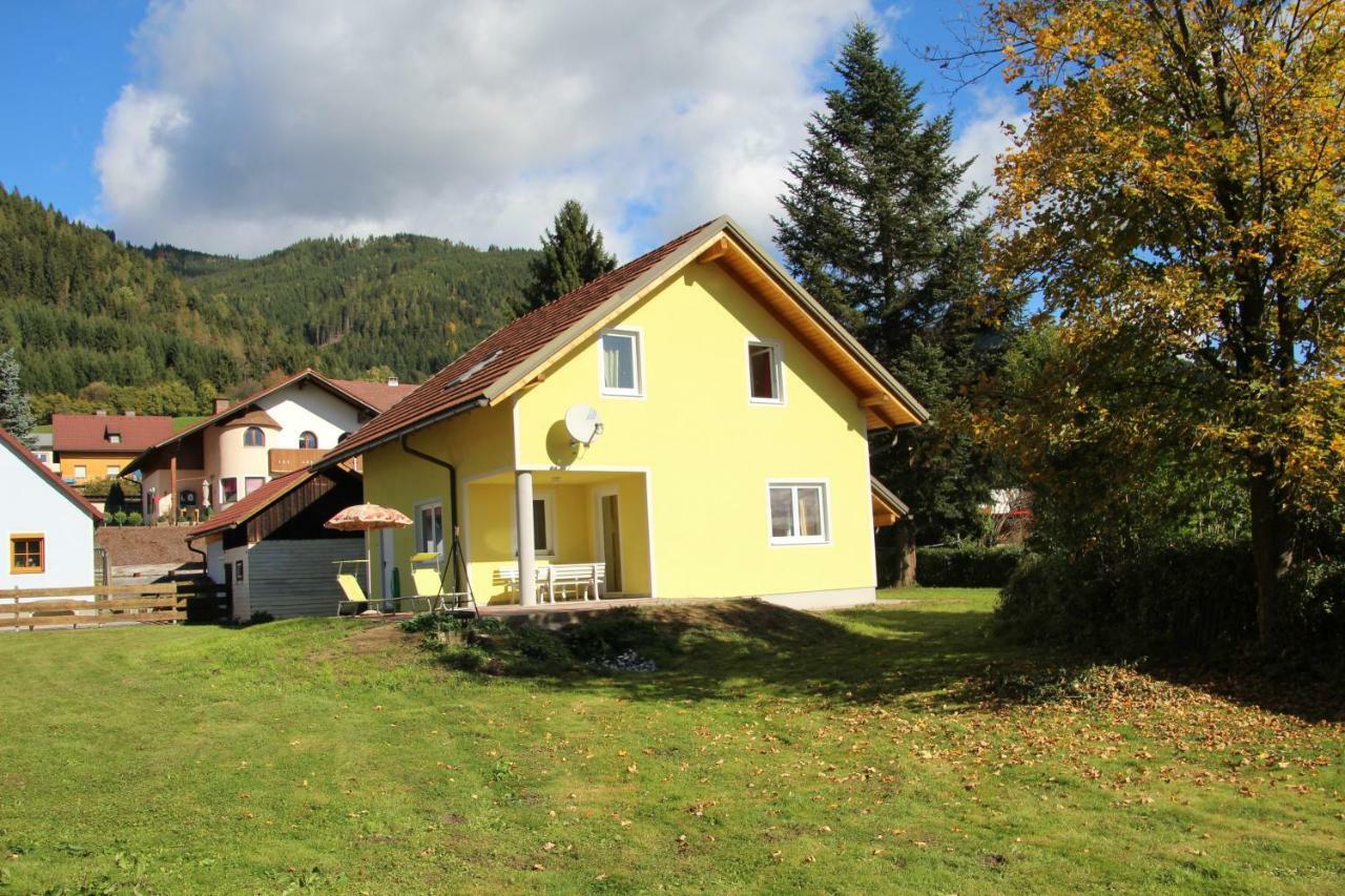 Narrenhaus Fohnsdorf Exterior foto
